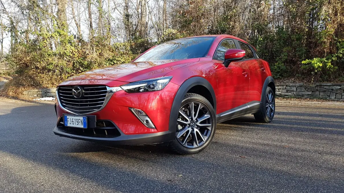 Mazda CX-3 | Un rosso che infuoca le strade...