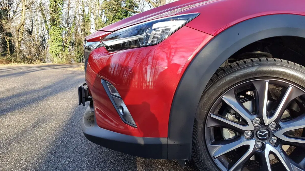 Mazda CX-3 | Un rosso che infuoca le strade... (10)