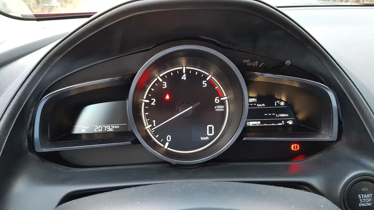 Mazda CX-3 | Un rosso che infuoca le strade... (26)