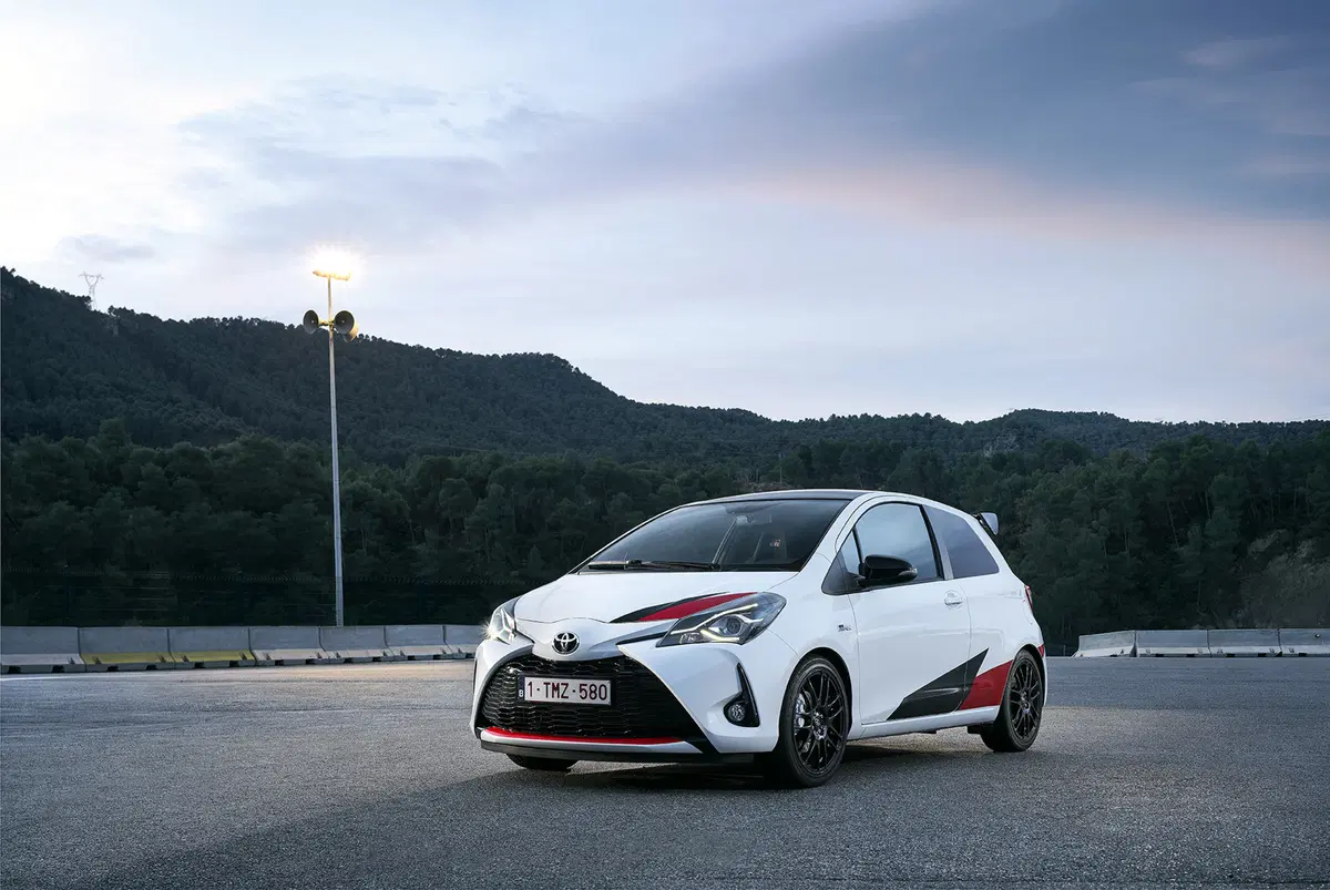 Toyota Yaris GRMN: rally-replica esclusiva, anche nella guida [VIDEO] (28)