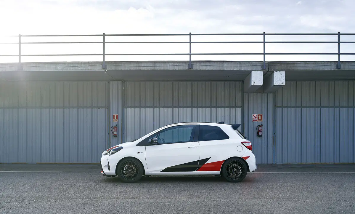 Toyota Yaris GRMN: rally-replica esclusiva, anche nella guida [VIDEO] (29)