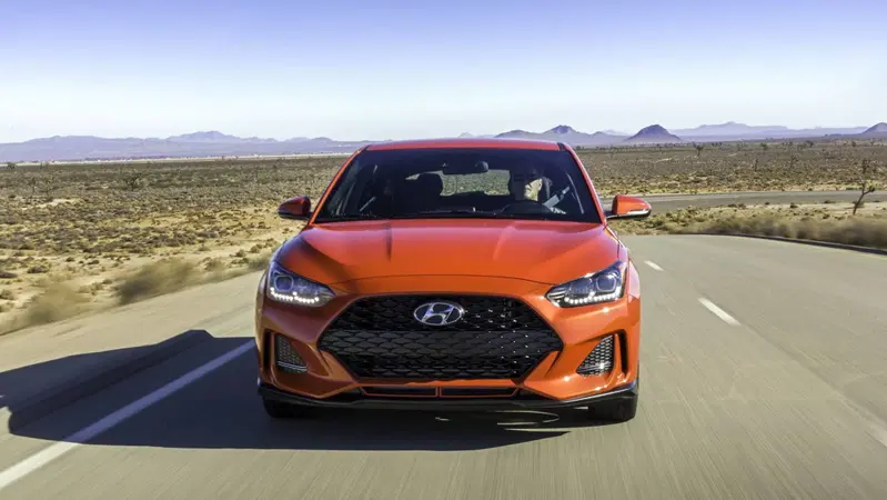 Hyundai Veloster, a Detroit la nuova generazione [Video]