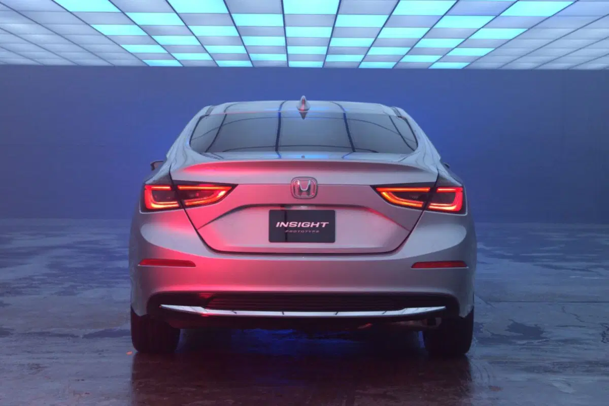 Honda Insight, la terza generazione al Salone di Detroit 2018 (8)