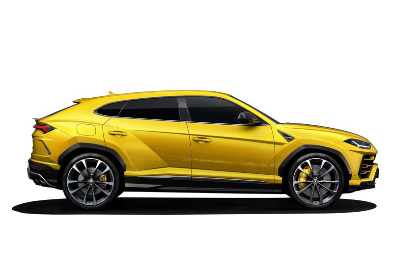 Lamborghini Urus, sei gommature esclusive firmate Pirelli