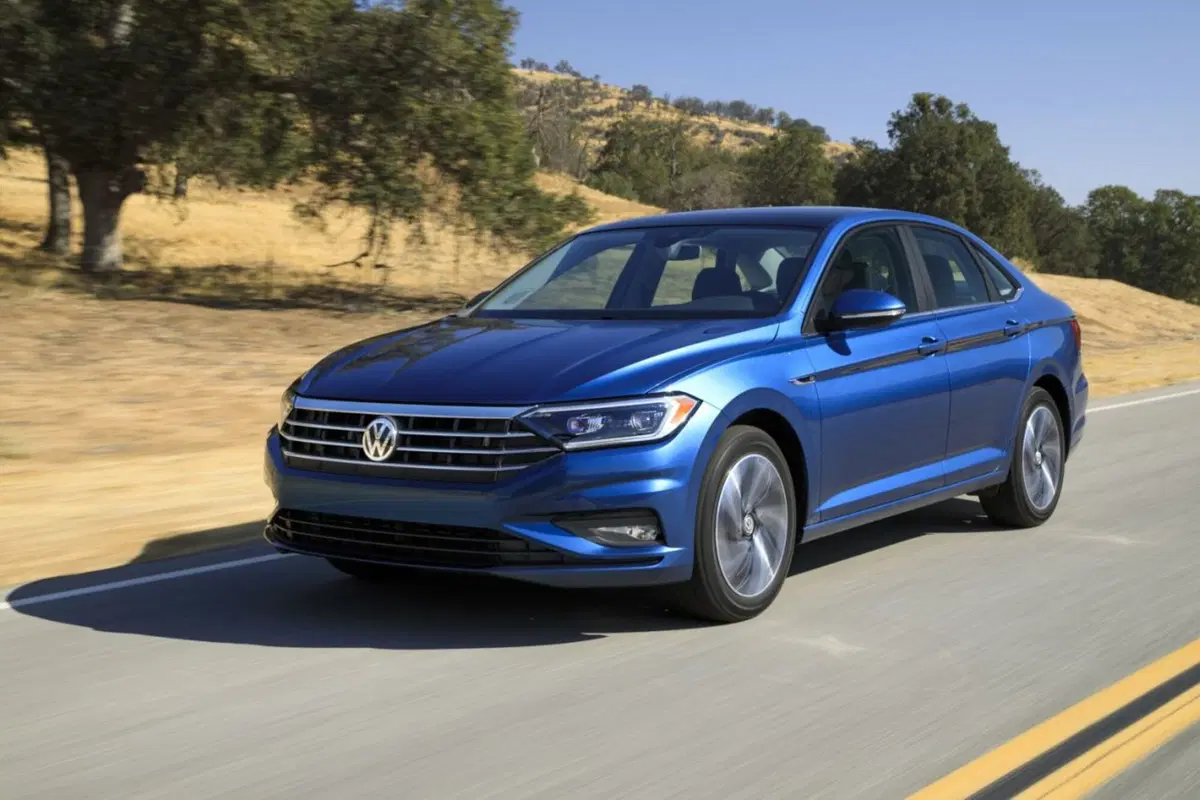 Volkswagen Jetta, ecco la settima generazione  (7)
