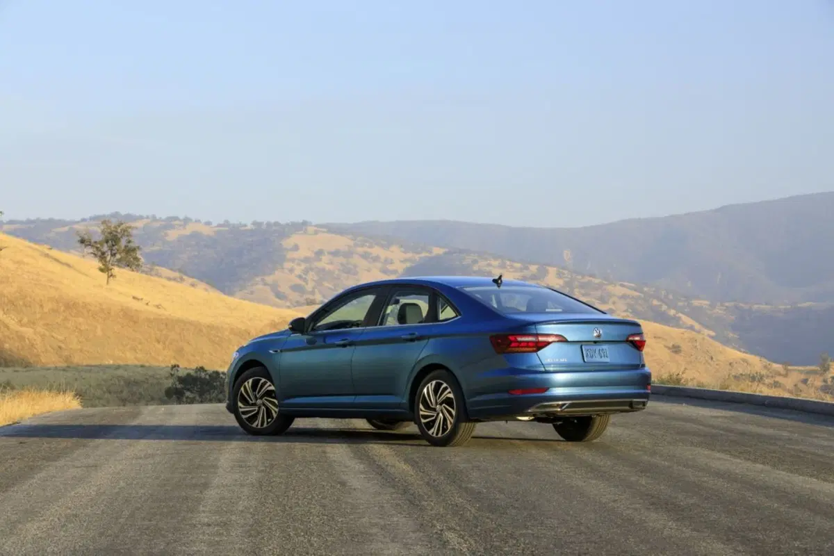 Volkswagen Jetta, ecco la settima generazione  (16)