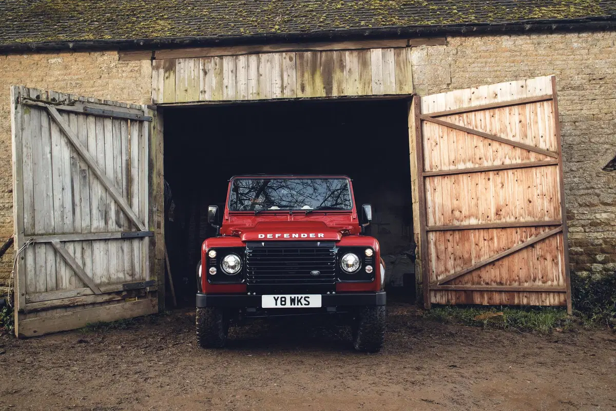Land Rover Defender V8 70th Edition, la Defender da 405 CV (6)