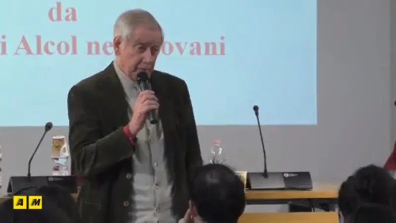 Mal d'alcol, l'iniziativa online continua nelle scuole: ecco come [Video]