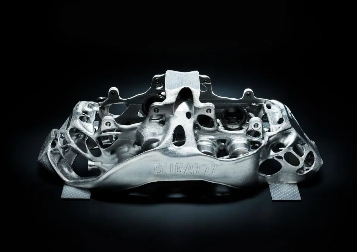 Bugatti Chiron: nuovi freni 3d-printed in titanio!