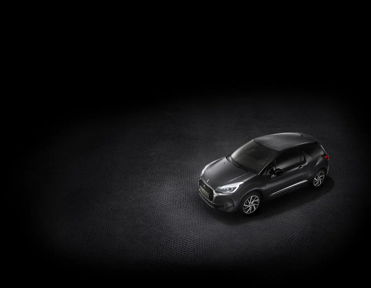 DS 3 Black Lezard, la serie speciale punta sul nero (2)