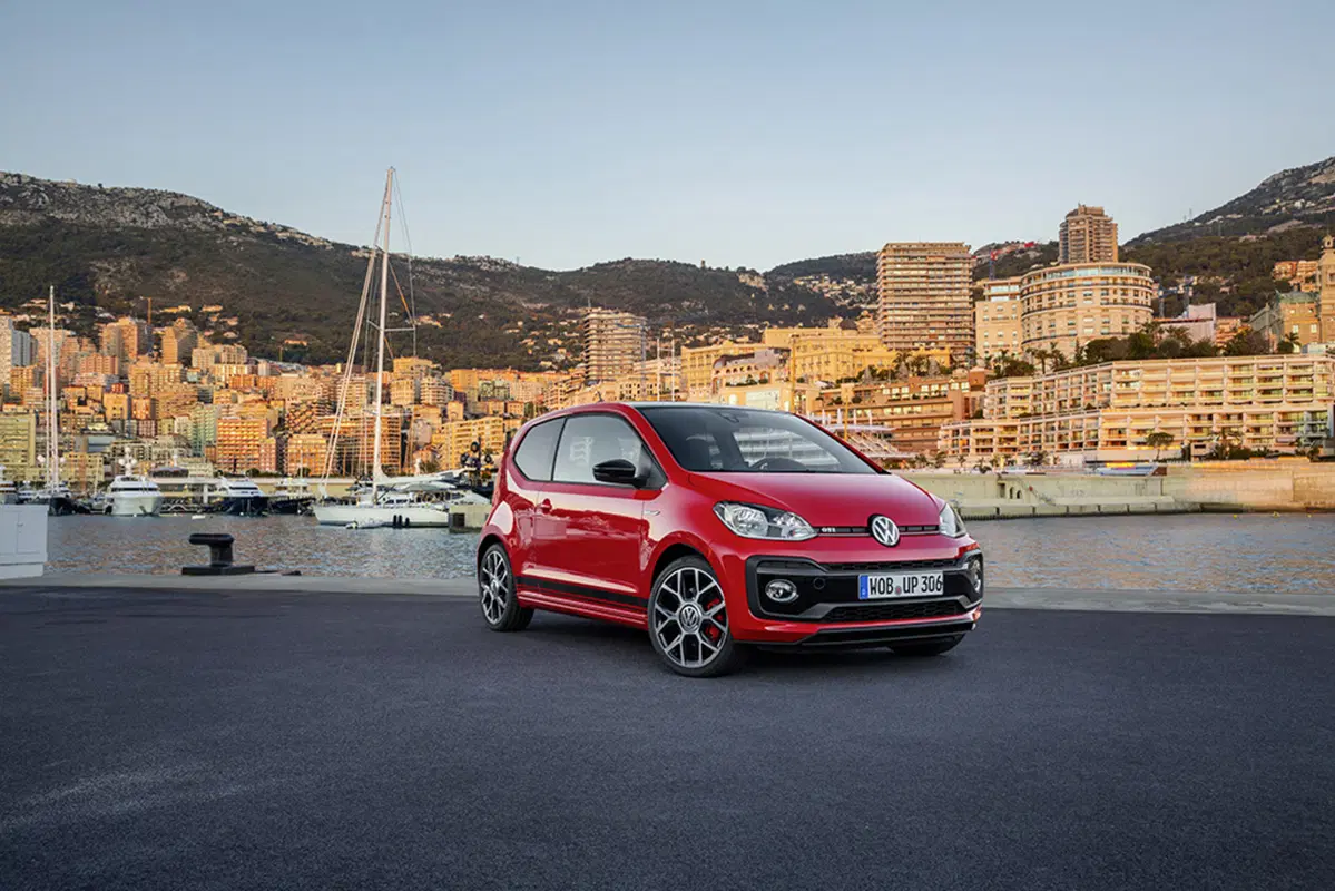 Volkswagen Up! GTI, 115 Cv in omaggio alla Golf GTI MkI (8)