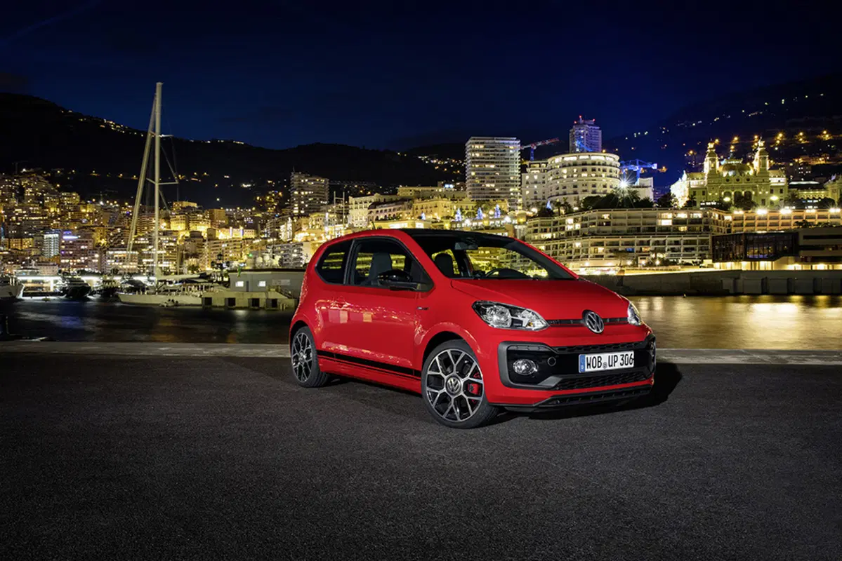 Volkswagen Up! GTI, 115 Cv in omaggio alla Golf GTI MkI (9)