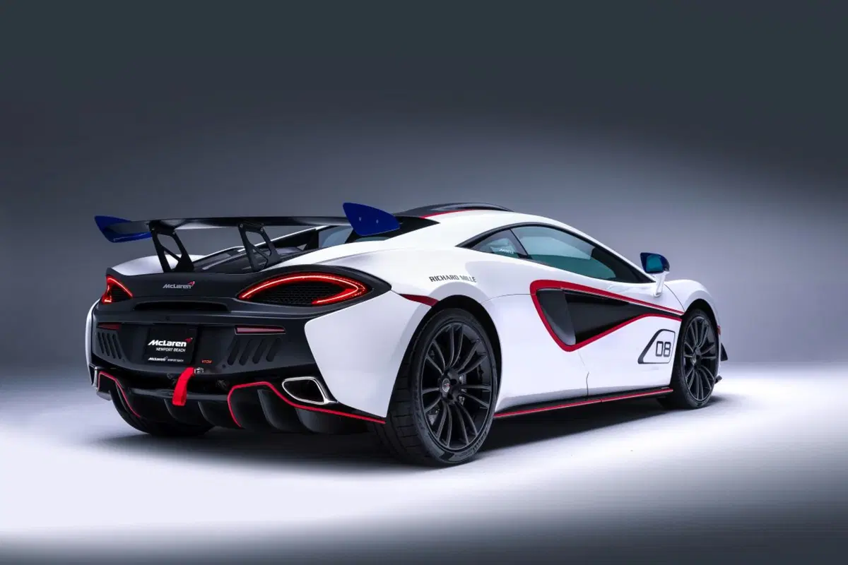 McLaren MSO X, come la GT4 ma stradale (3)