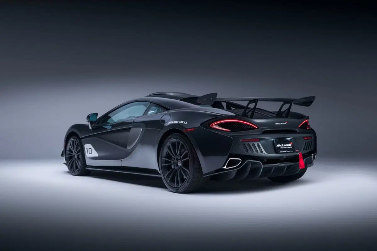 McLaren MSO X, come la GT4 ma stradale (11)