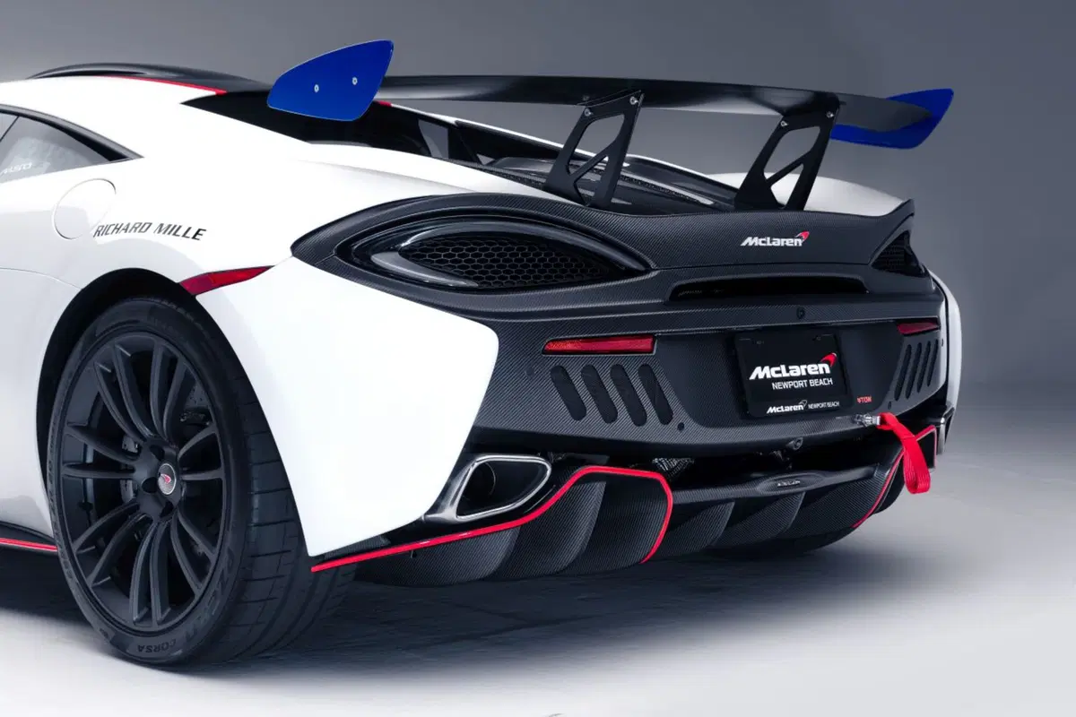 McLaren MSO X, come la GT4 ma stradale (16)