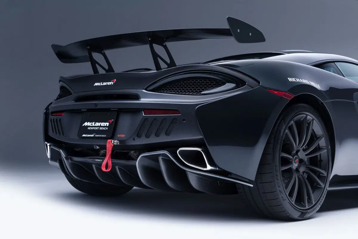 McLaren MSO X, come la GT4 ma stradale (20)