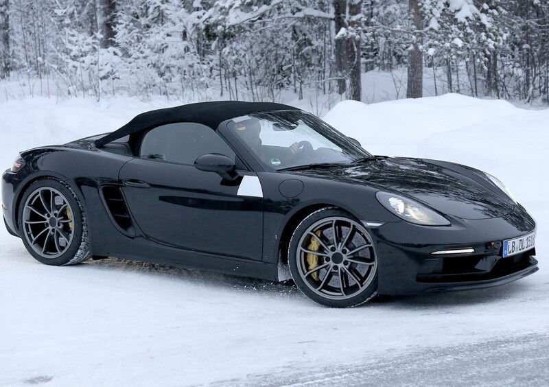 Porsche Boxster Spyder 2019: nuove foto dai test