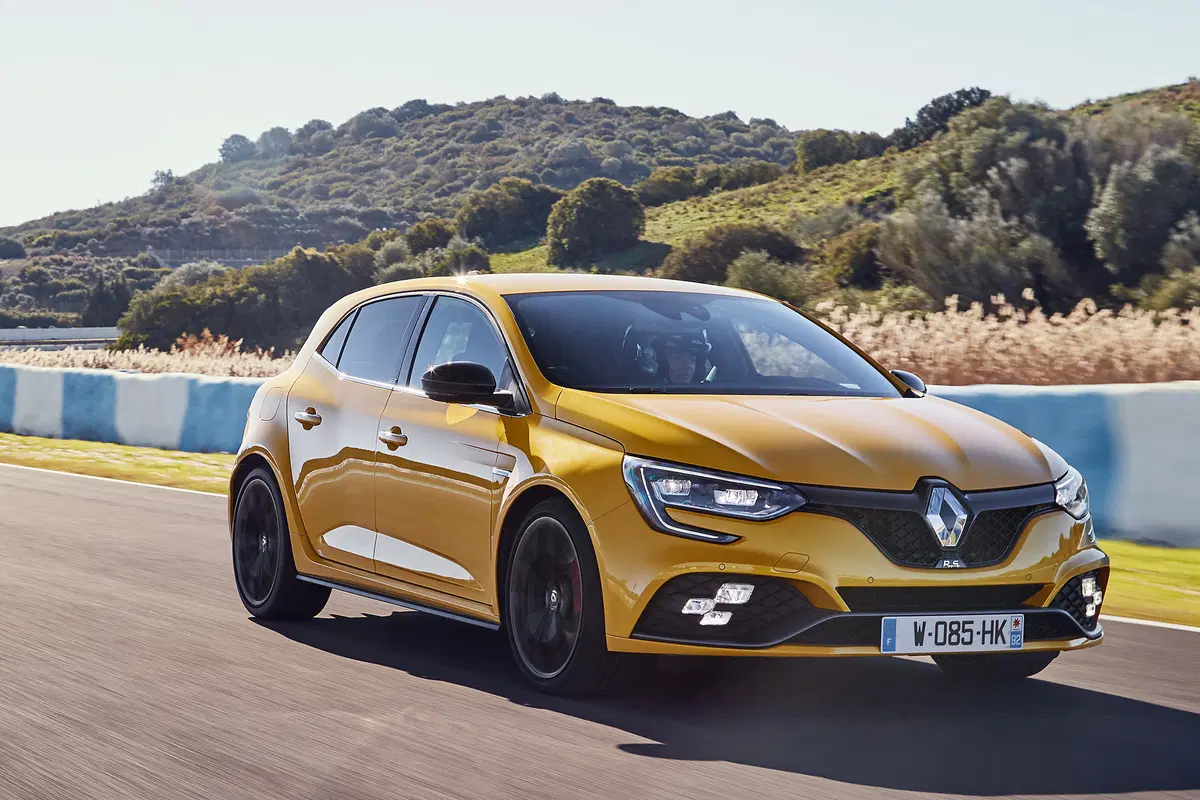 Renault Megane R.S. 2018 | Su strada e in pista con la sport e la CUP (23)
