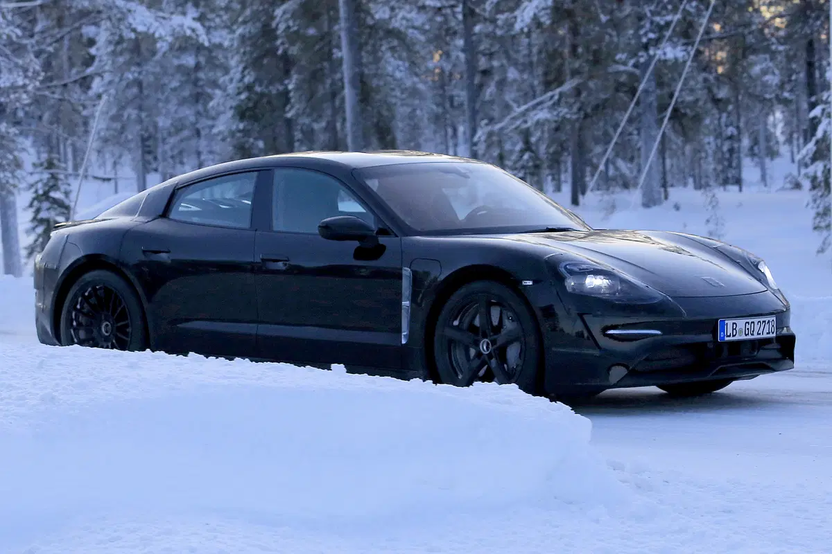 Porsche Mission E, continuano i test per la 100% EV di Zuffenhausen (5)