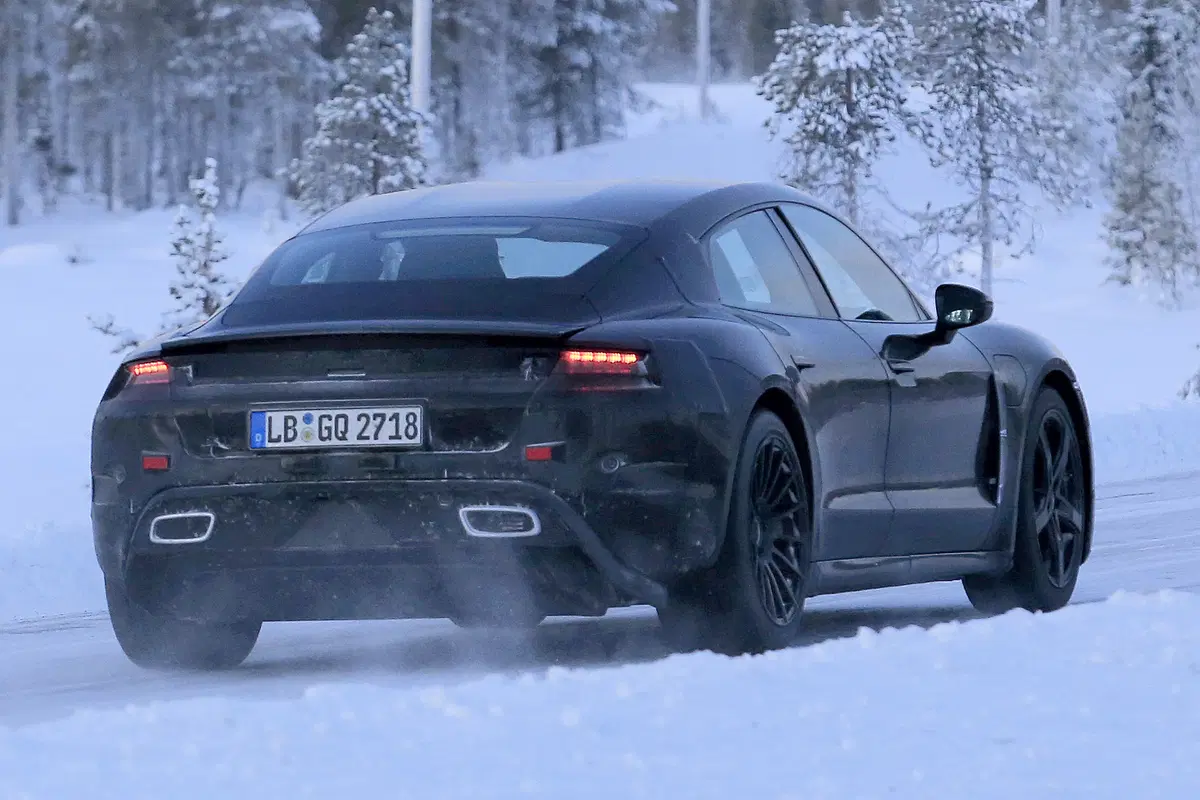 Porsche Mission E, continuano i test per la 100% EV di Zuffenhausen (8)