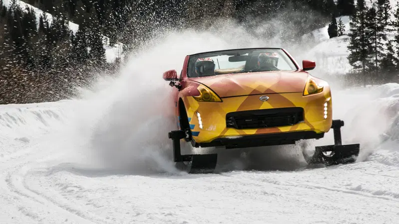 Chicago 2018: Nissan 370Zki, ovvero motoslitta