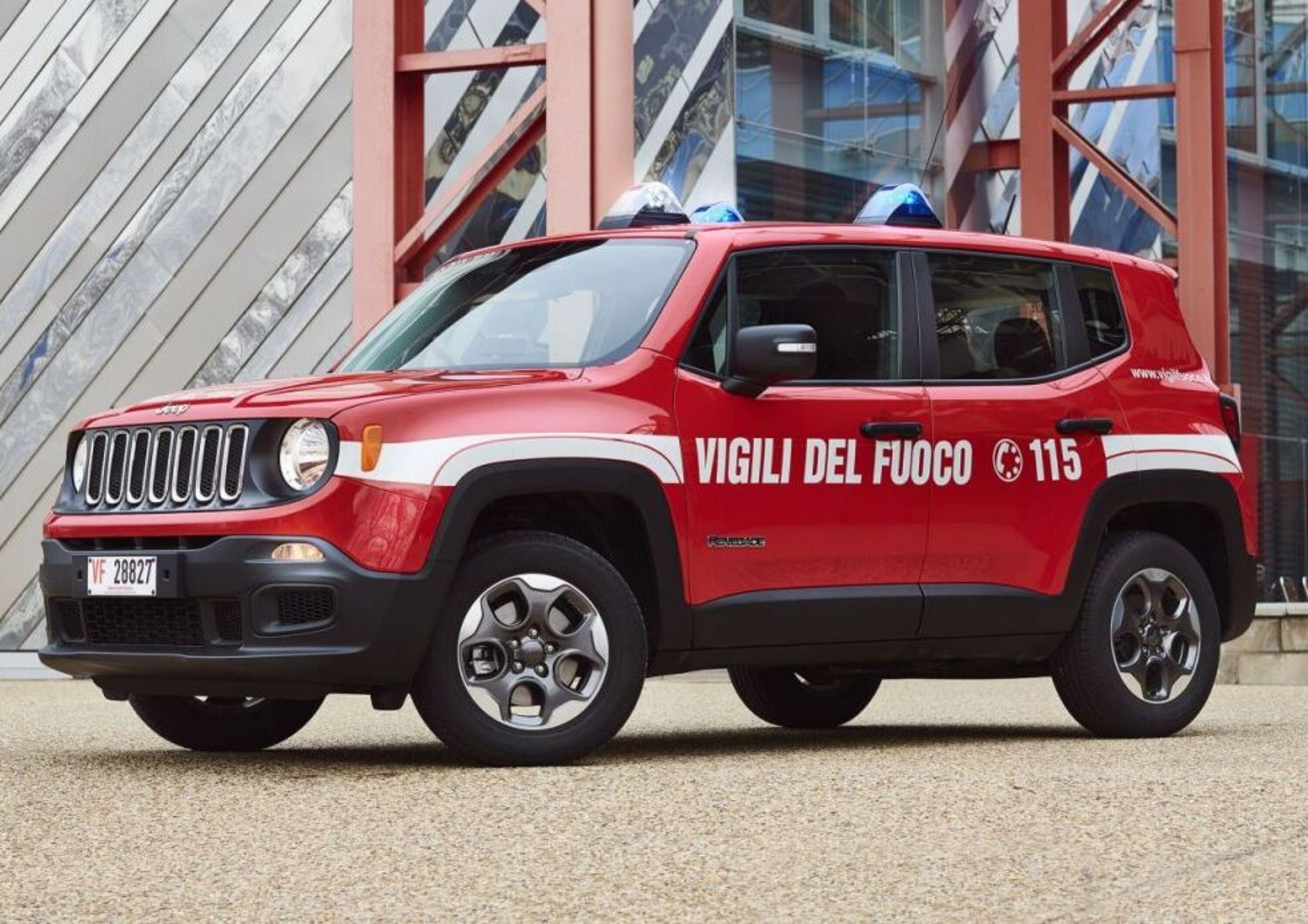 Jeep Renegade, arruolata nei Vigili del Fuoco