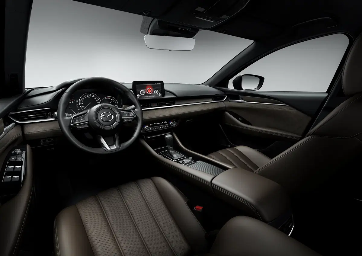 Mazda6 Wagon restyling, in arrivo al Salone di Ginevra 2018 (2)