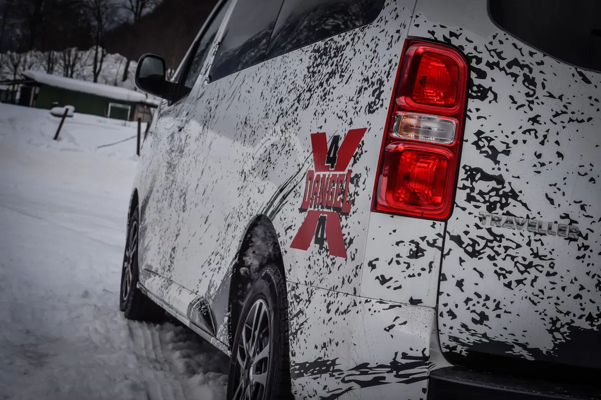 Peugeot Traveller 4x4: spazio e trazione in ogni condizione [VIDEO] (10)