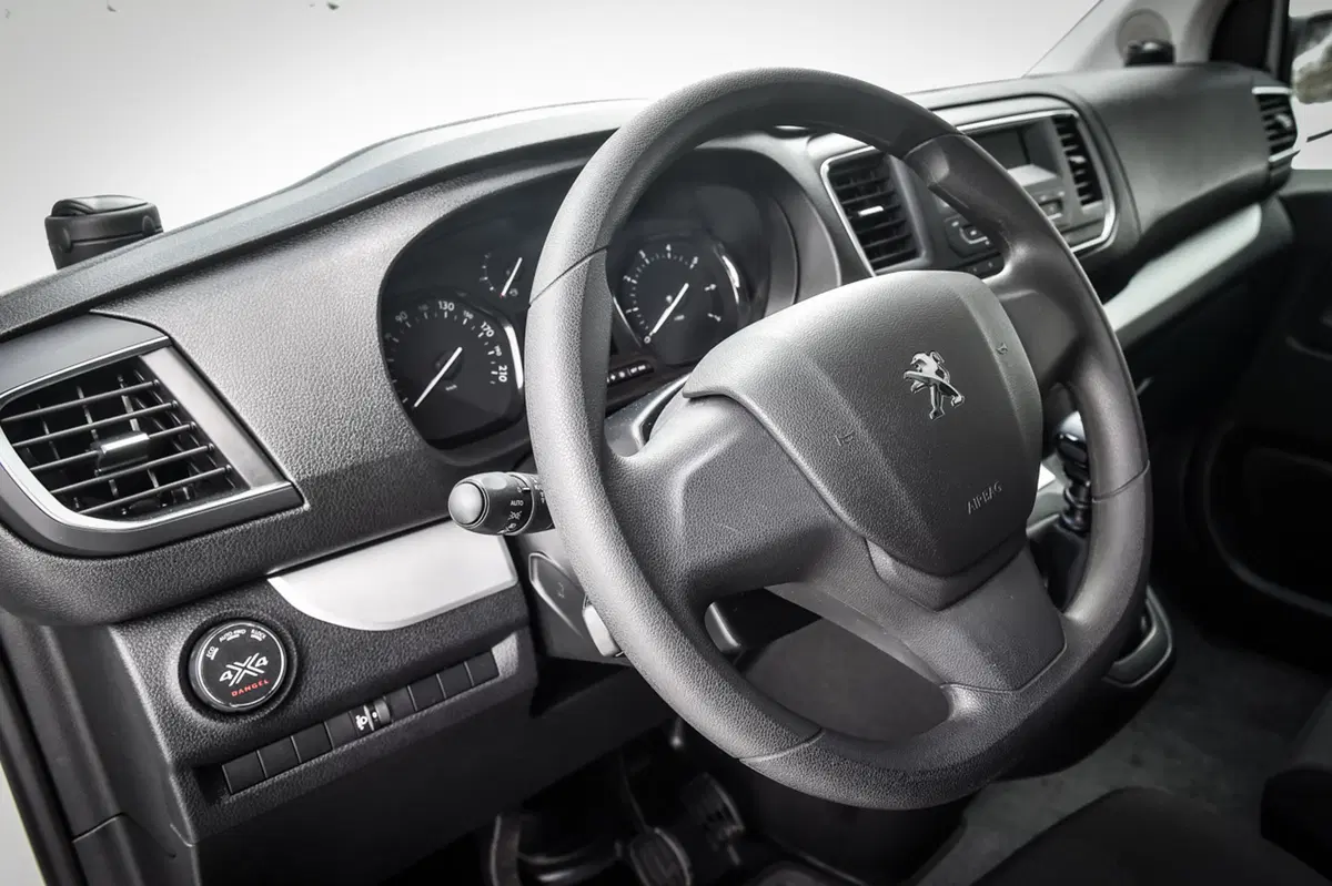 Peugeot Traveller 4x4: spazio e trazione in ogni condizione [VIDEO] (5)