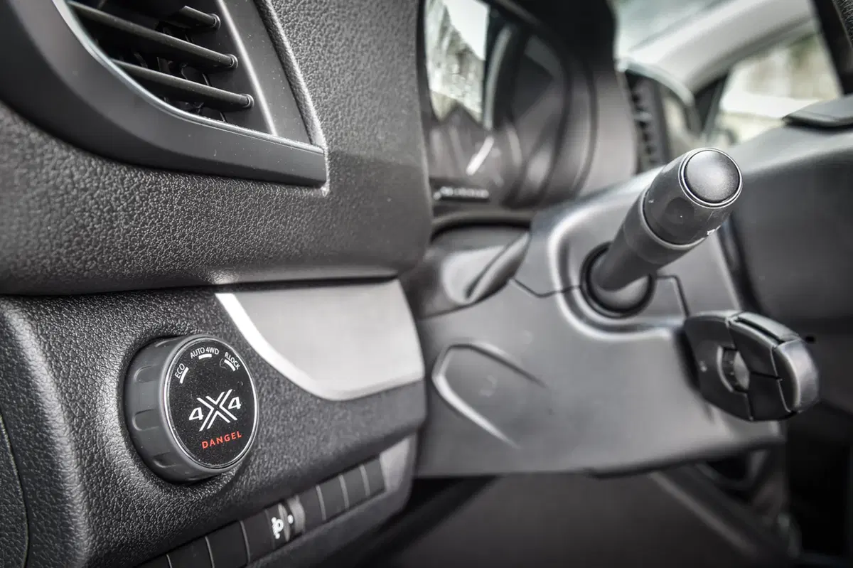 Peugeot Traveller 4x4: spazio e trazione in ogni condizione [VIDEO]