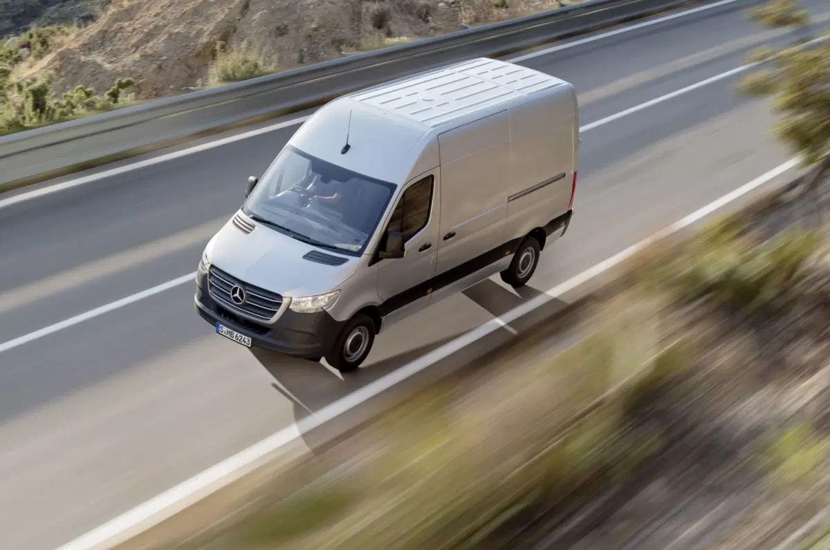 Mercedes Sprinter, è l'ora della terza generazione (8)