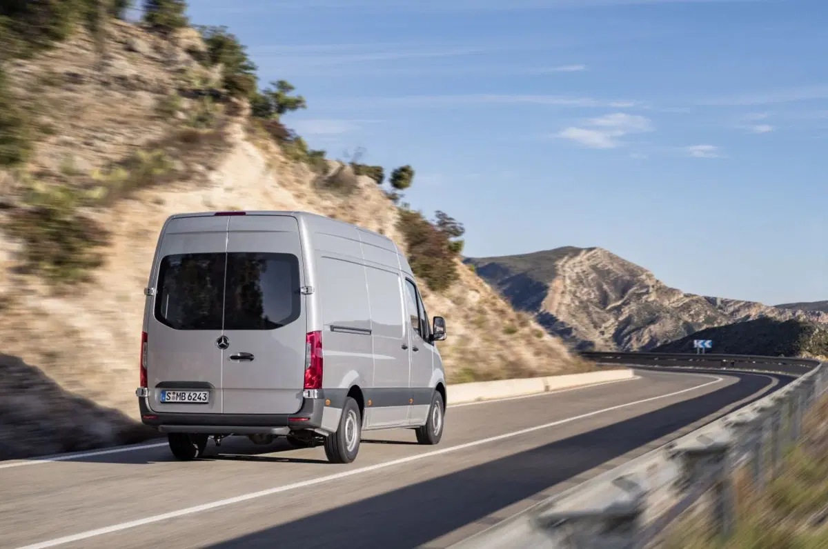 Mercedes Sprinter, è l'ora della terza generazione (10)