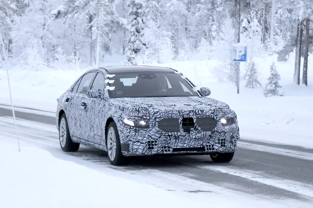 Mercedes Classe S, iniziati i test per la prossima generazione  (3)