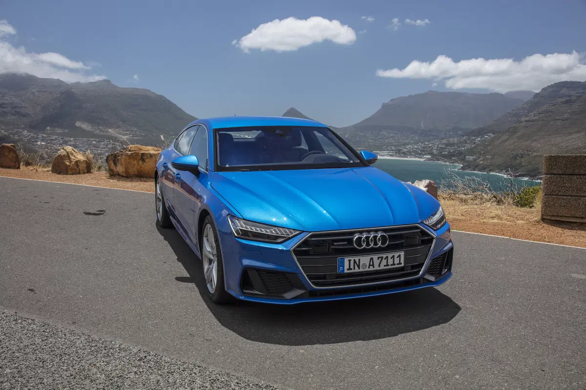 Audi A7 Sportback, interni da A8 e coda Star Trek “inspired” [Video] (3)