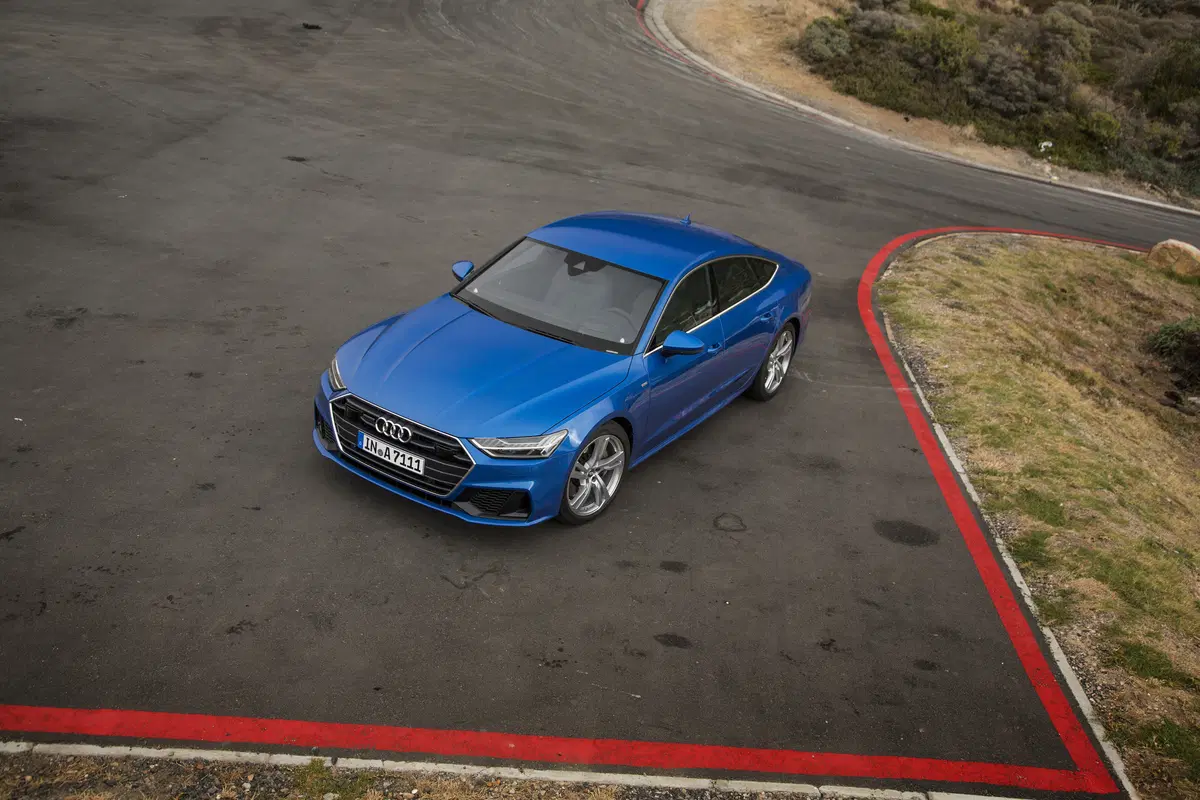Audi A7 Sportback, interni da A8 e coda Star Trek “inspired” [Video] (6)