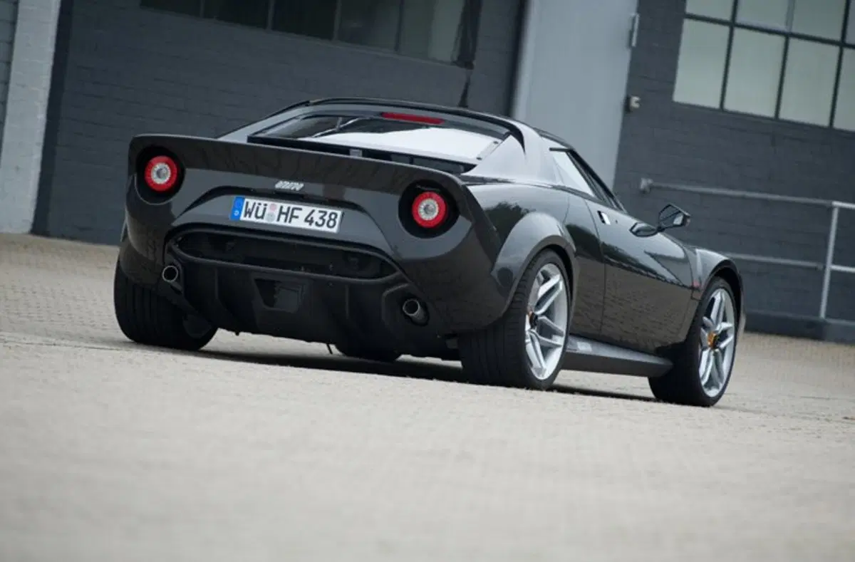 New Stratos: se ne faranno 25 esemplari (7)