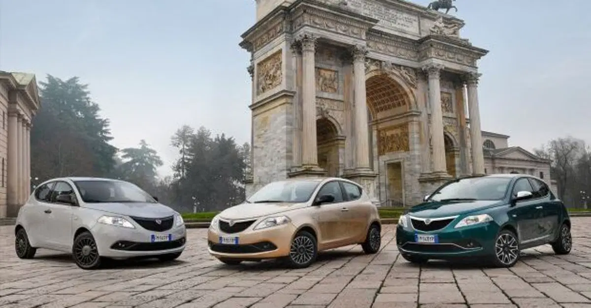 Lancia Ypsilon, l'icona italiana si fa in tre
