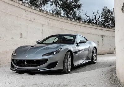 Ferrari Portofino, puro godimento a cielo aperto [Video]