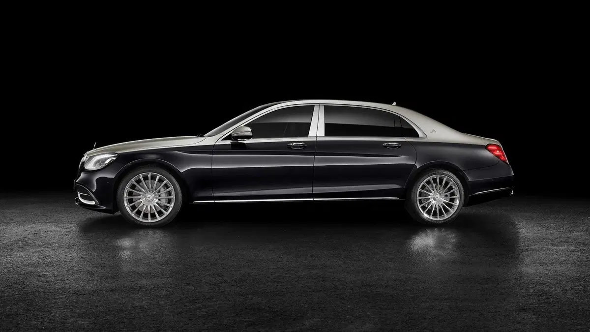 Mercedes-Maybach Classe S restyling, debutto a Ginevra 