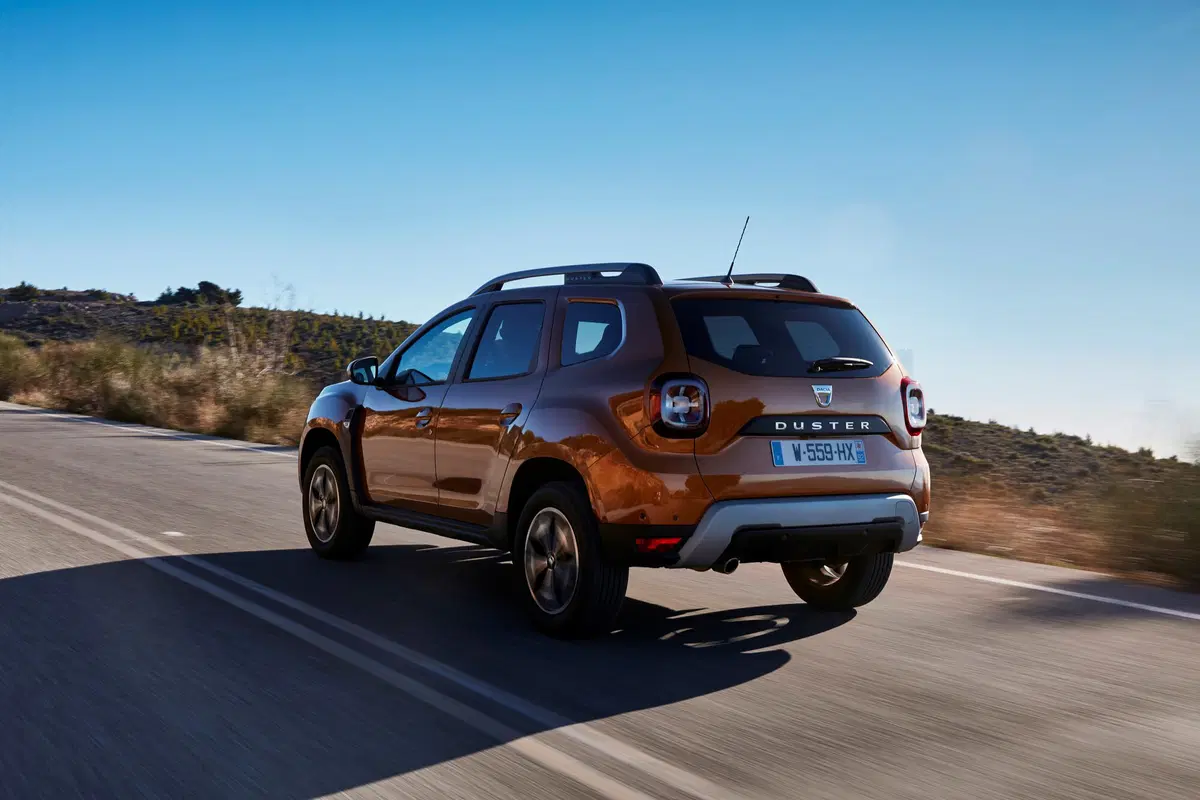 Dacia Duster 1.0 TCe 100 CV 4x2 Techroad (40)