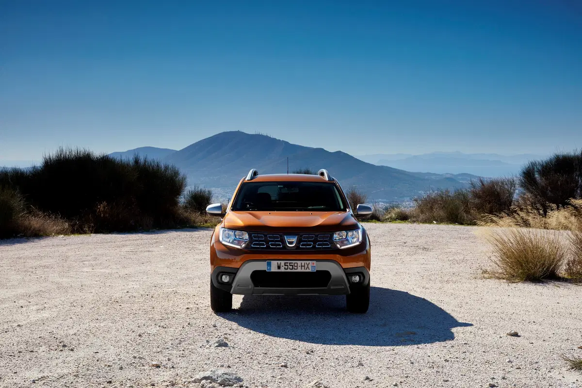 Dacia Duster 1.0 TCe 100 CV 4x2 Techroad (39)