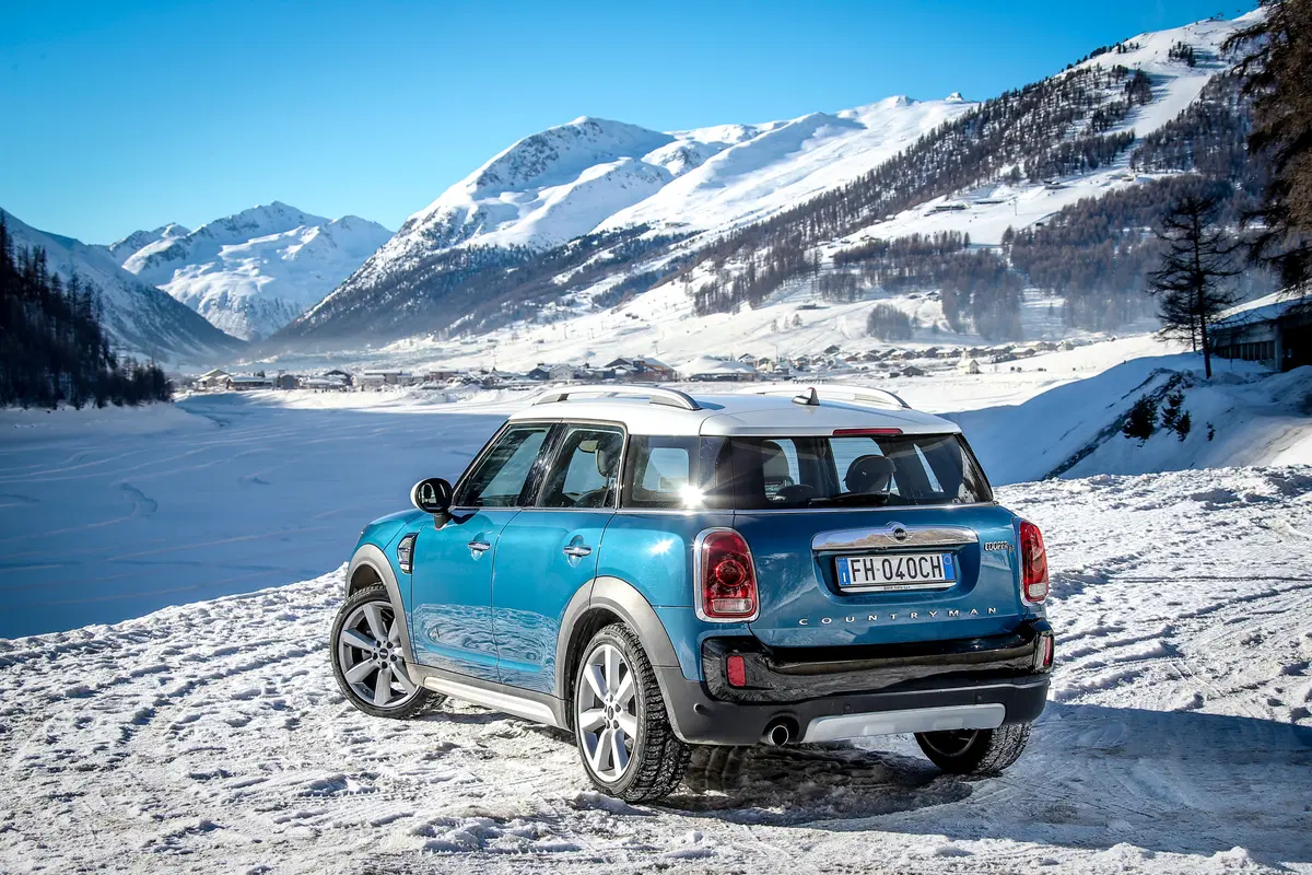 Mini Countryman All4, il 4x4 on demand per divertirsi con stile (9)