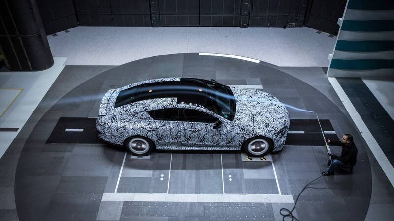 Mercedes AMG GT Coup&eacute;, la vedremo al Salone di Ginevra 2018