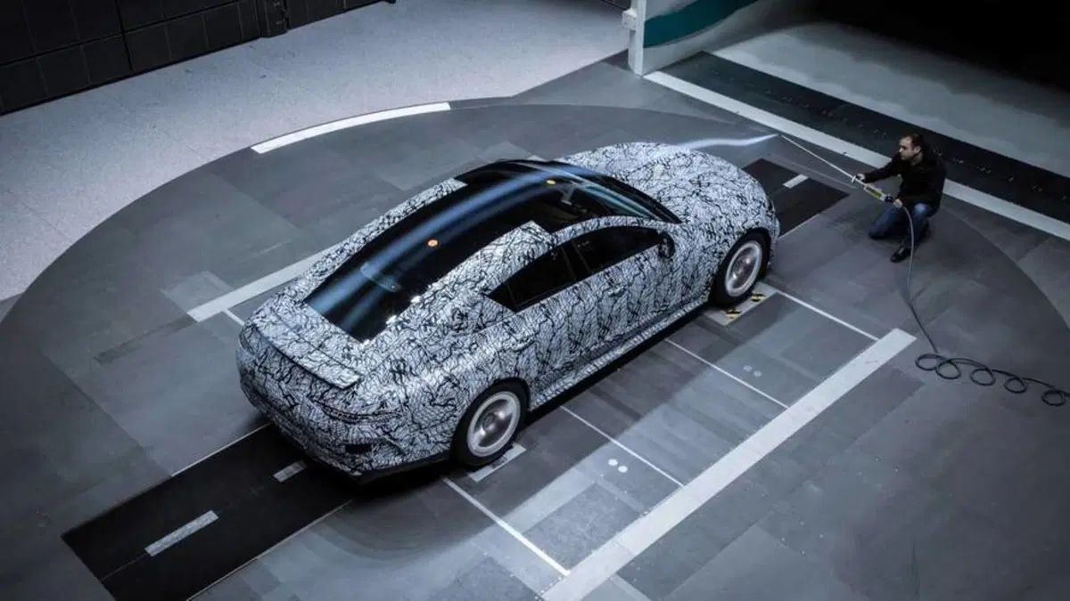 Mercedes AMG GT Coupé, la vedremo al Salone di Ginevra 2018 (2)