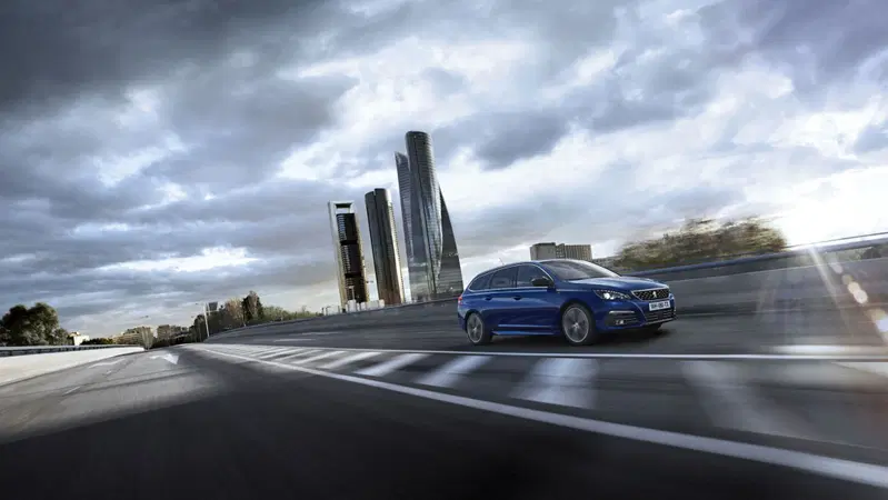 Peugeot 308, arriva l'automatico 8 marce EAT8
