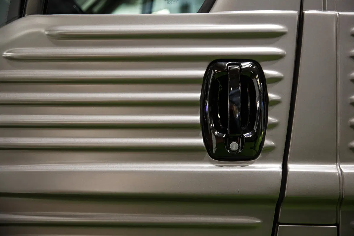 Citroen Type H 70th Anniversary Campervan: rivive il mito e parla (anche) italiano (3)