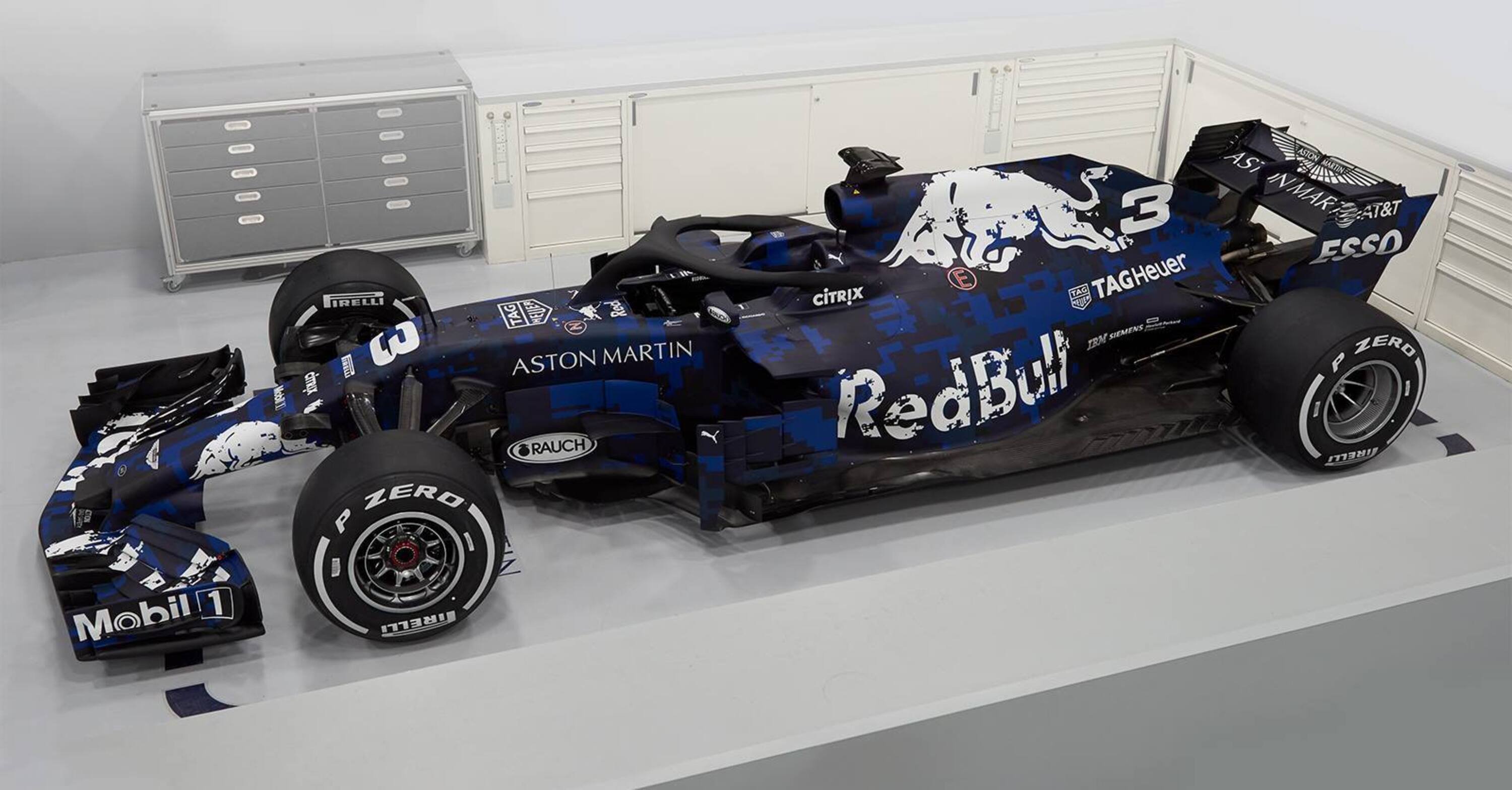 Formula 1 2018, ecco la Red Bull RB14