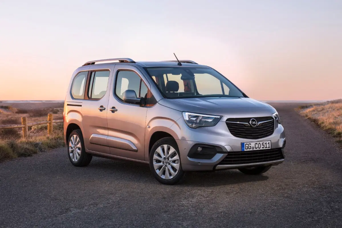Opel Combo Life, il nuovo multispazio dell'era PSA (3)