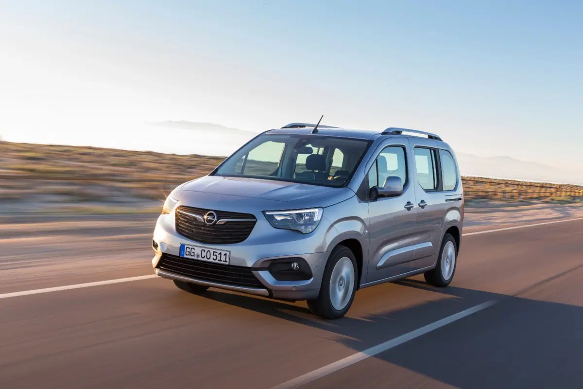 Opel Combo Life, il nuovo multispazio dell'era PSA (5)