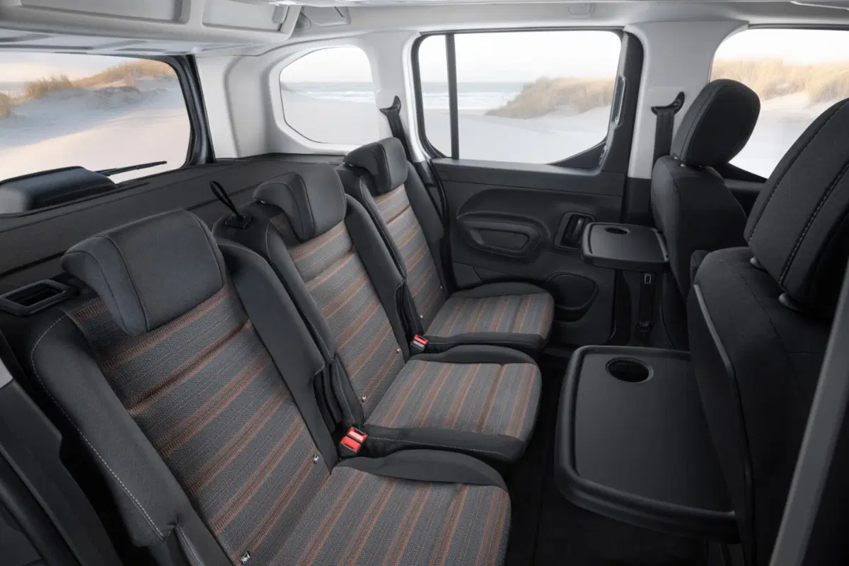 Opel Combo Life, il nuovo multispazio dell'era PSA (6)